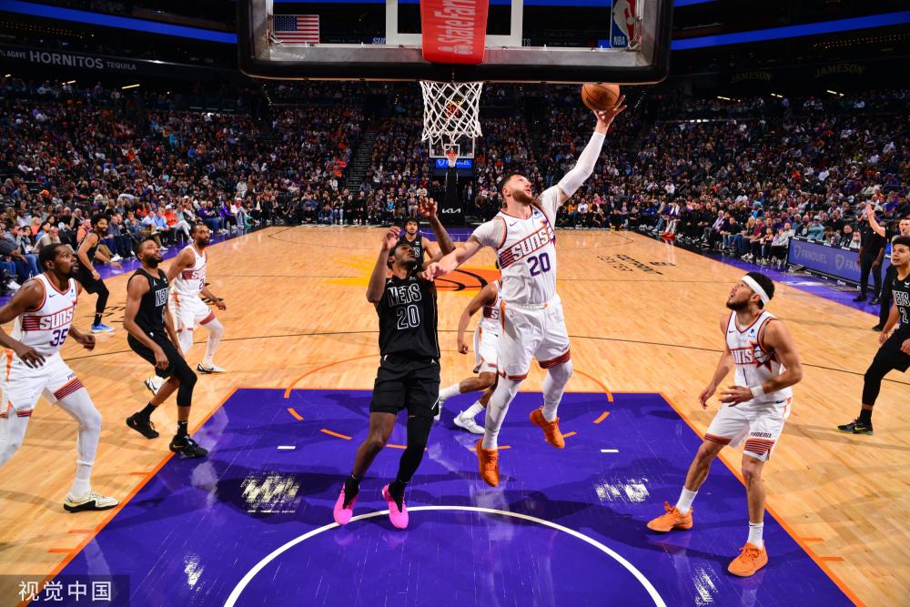 年轻球员的 年轻球员的